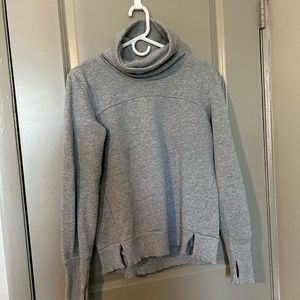 ALO Sweatshirt